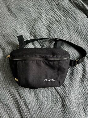 Nuna Black Baby Bag Waist Pack